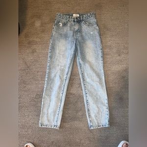 Cotton on mom jeans size 4